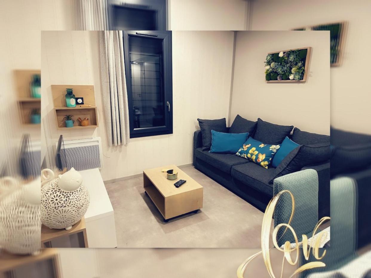 Le Chalet De La Presquile กิฟโฟมองต์-ช็องโปแบร์ ภายนอก รูปภาพ